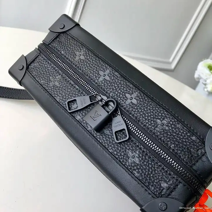 Official Brother Sam 19T1L0696 LV Bags 1013